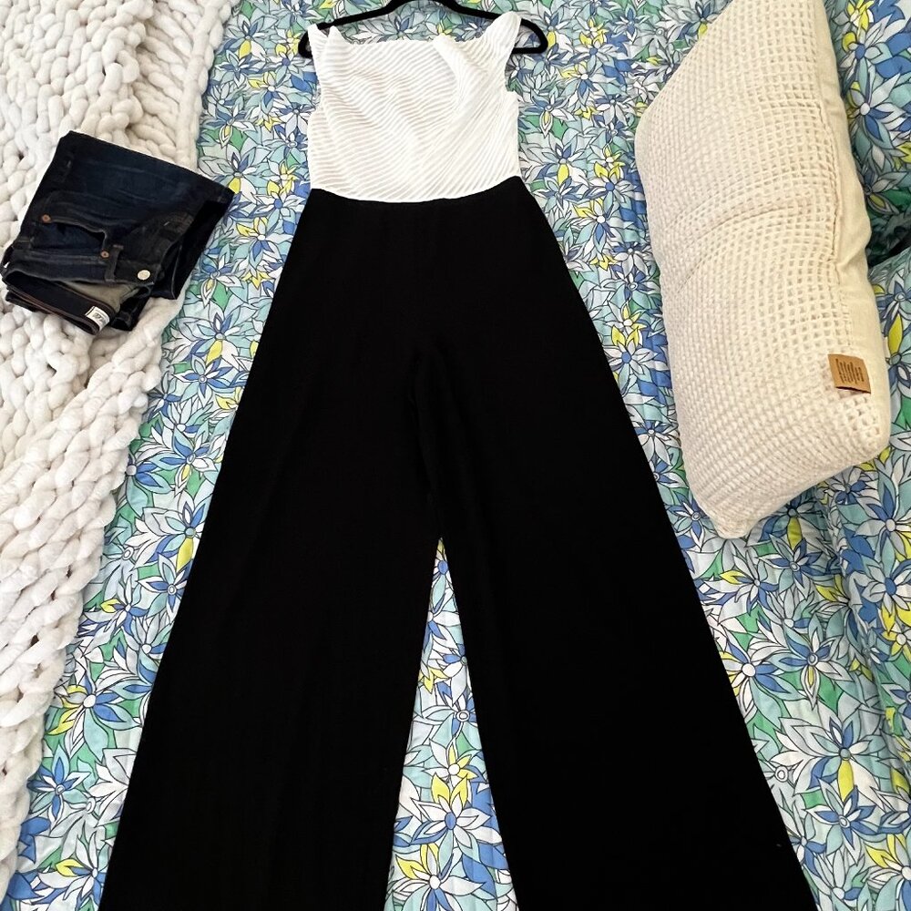 Ted Baker Black & White Elegant Jumpsuit Size 1